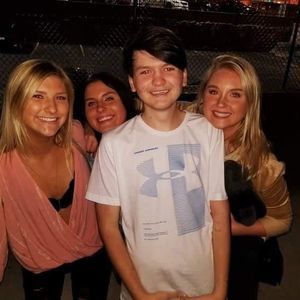 Meet your Posher, Blake